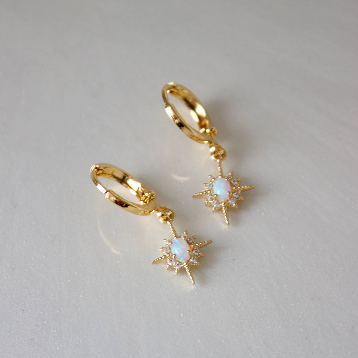 OPALITE STAR HUGGIES