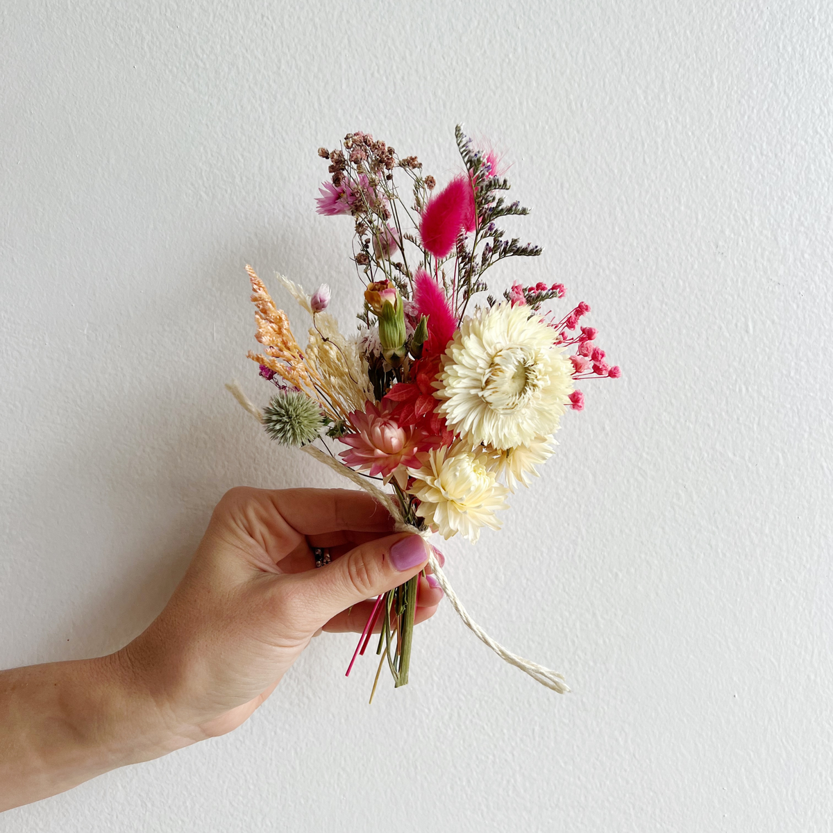 Classic & Chic Dried Flower Bundles: Romantic