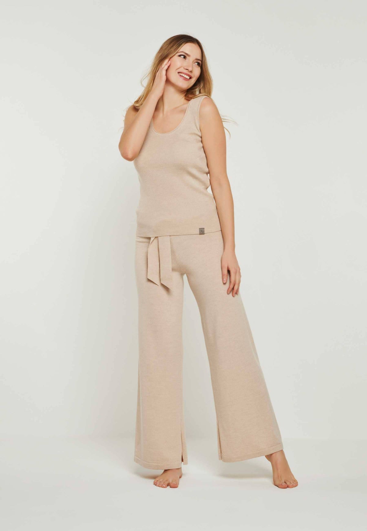 PANTS BAILEY - Wide Relaxing Pants for Women: M / Taupe