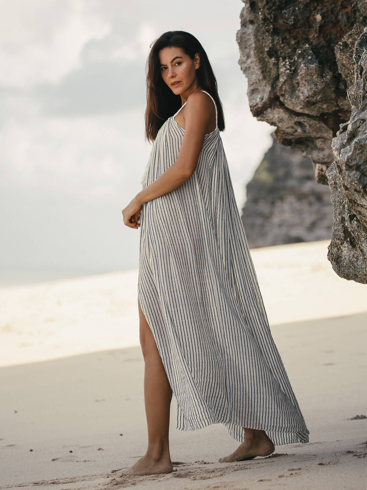 Breeze Beach Dress - Black Stripes: Black Stripes / One Size