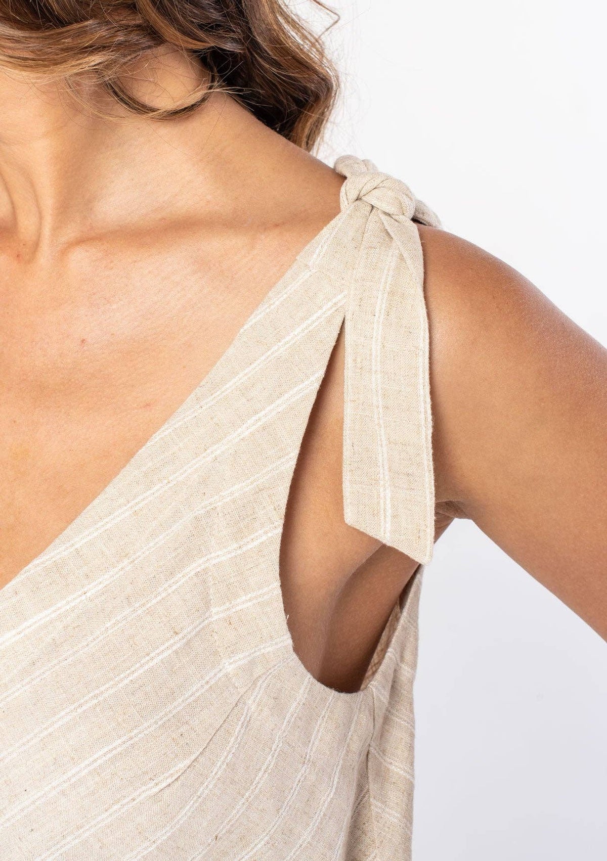 Linen Blend Striped Tie Shoulder Tank Top: Natural / L
