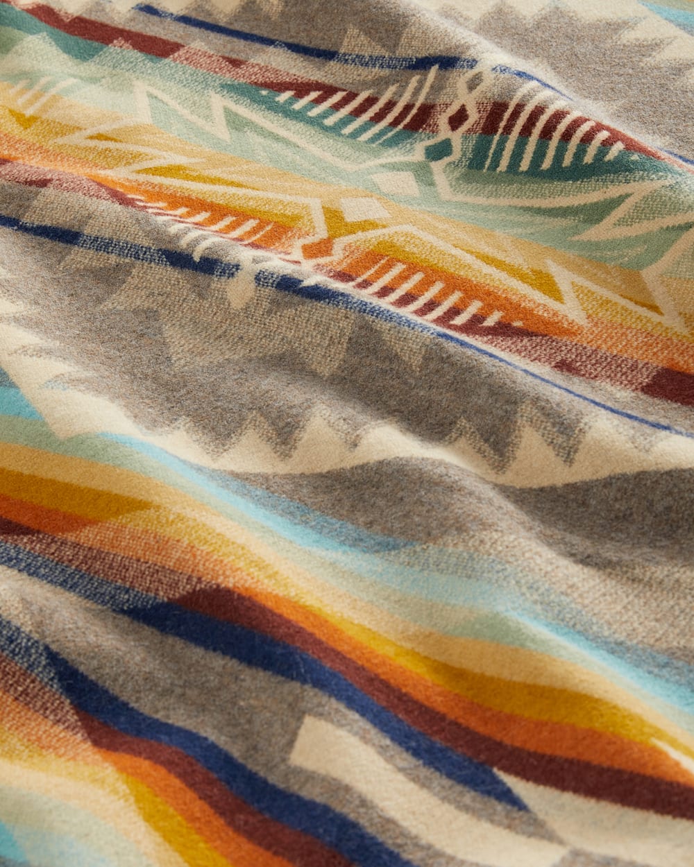 SUMMERLAND BLANKET