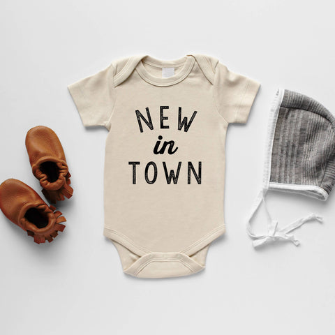 Cream New In Town Organic Baby Bodysuit / Short Sleeve