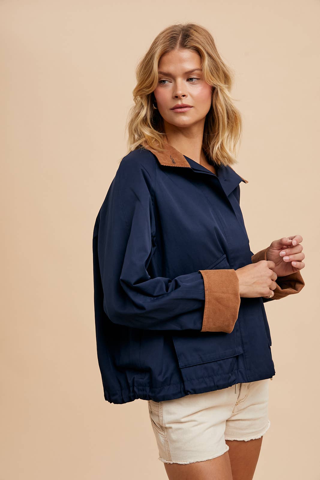 POPOVER COLLAR CARGO JACKET: OLIVE