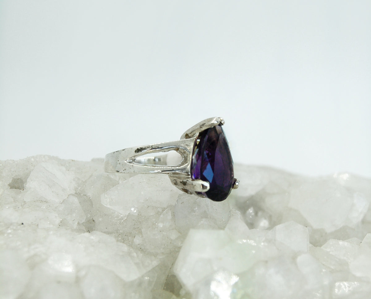 Bartolo Amethyst Teardrop Ring