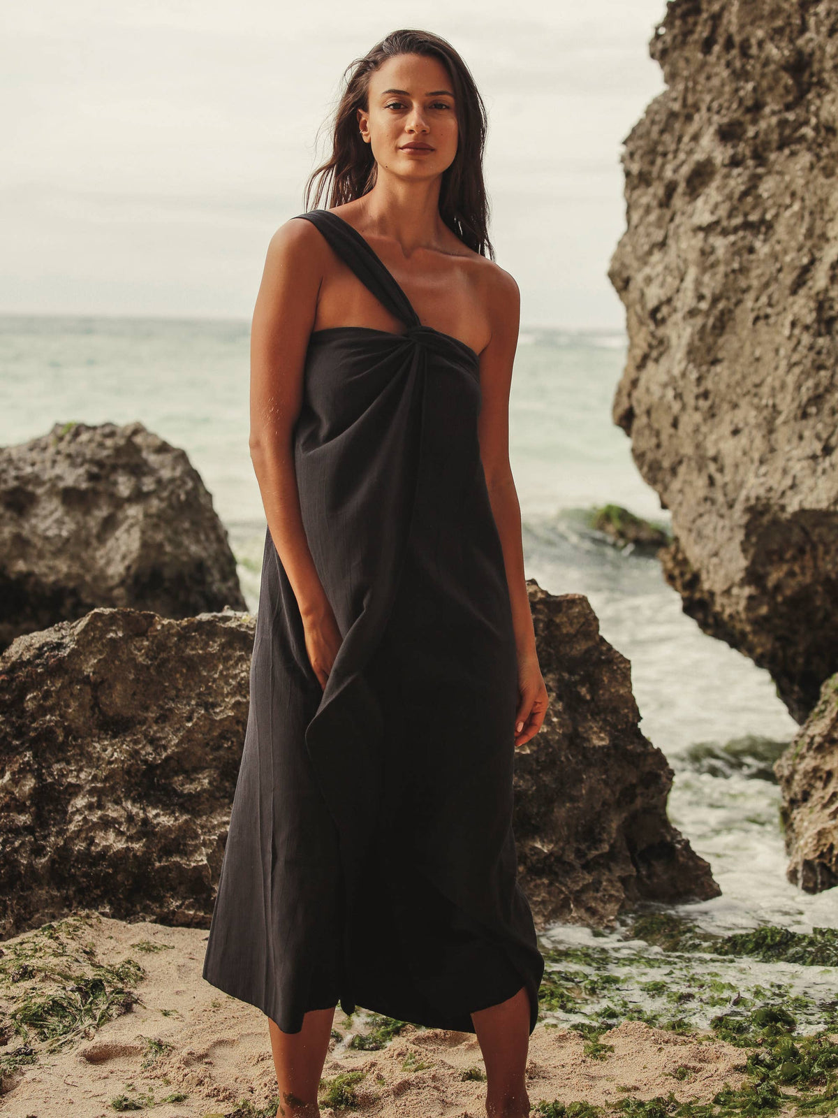 Pia Maxi Dress - Black: Black / S/M