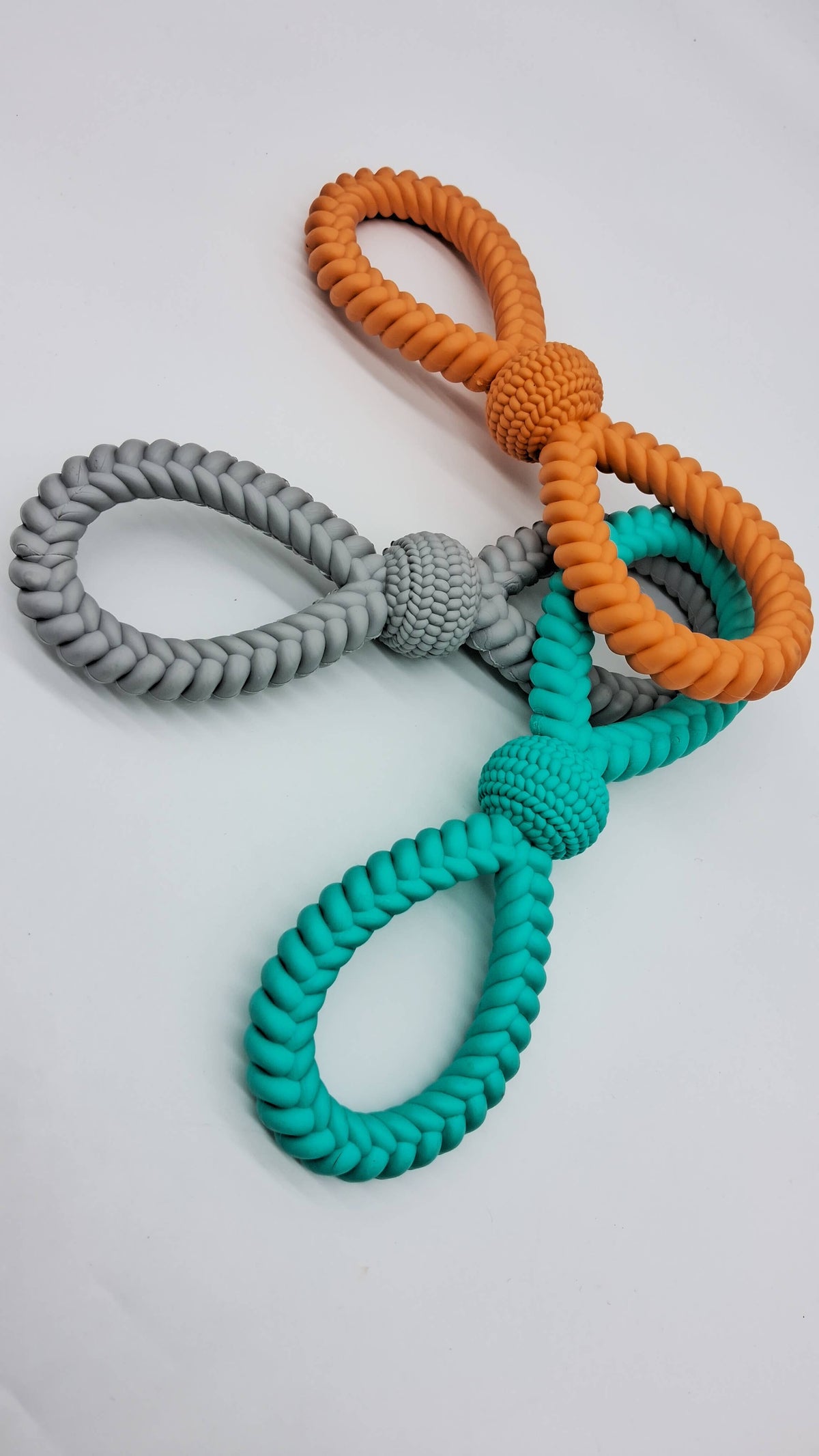 The Braided Tugger XL Chew Toy for Dogs: Gray