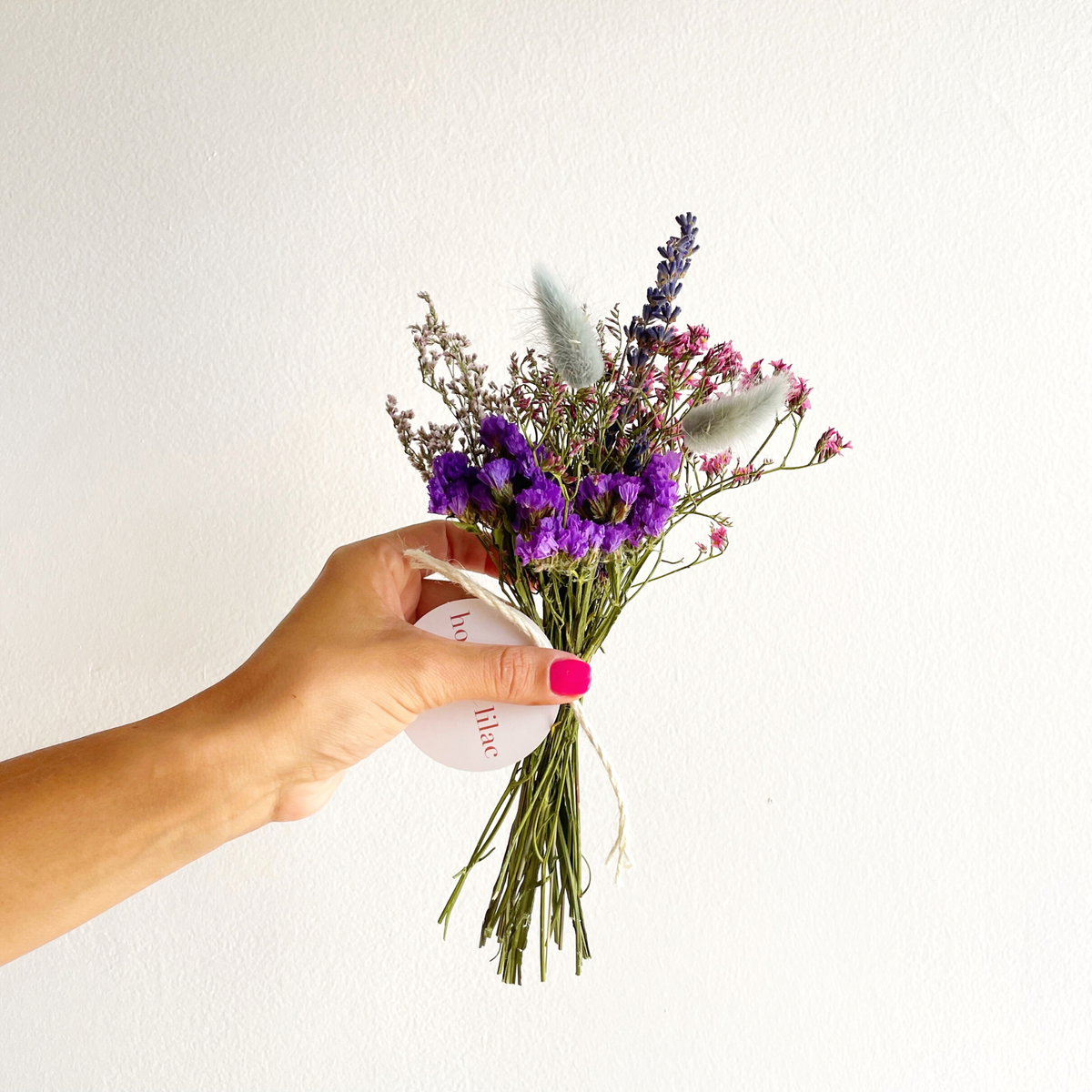 Classic & Chic Dried Flower Bundles: Romantic