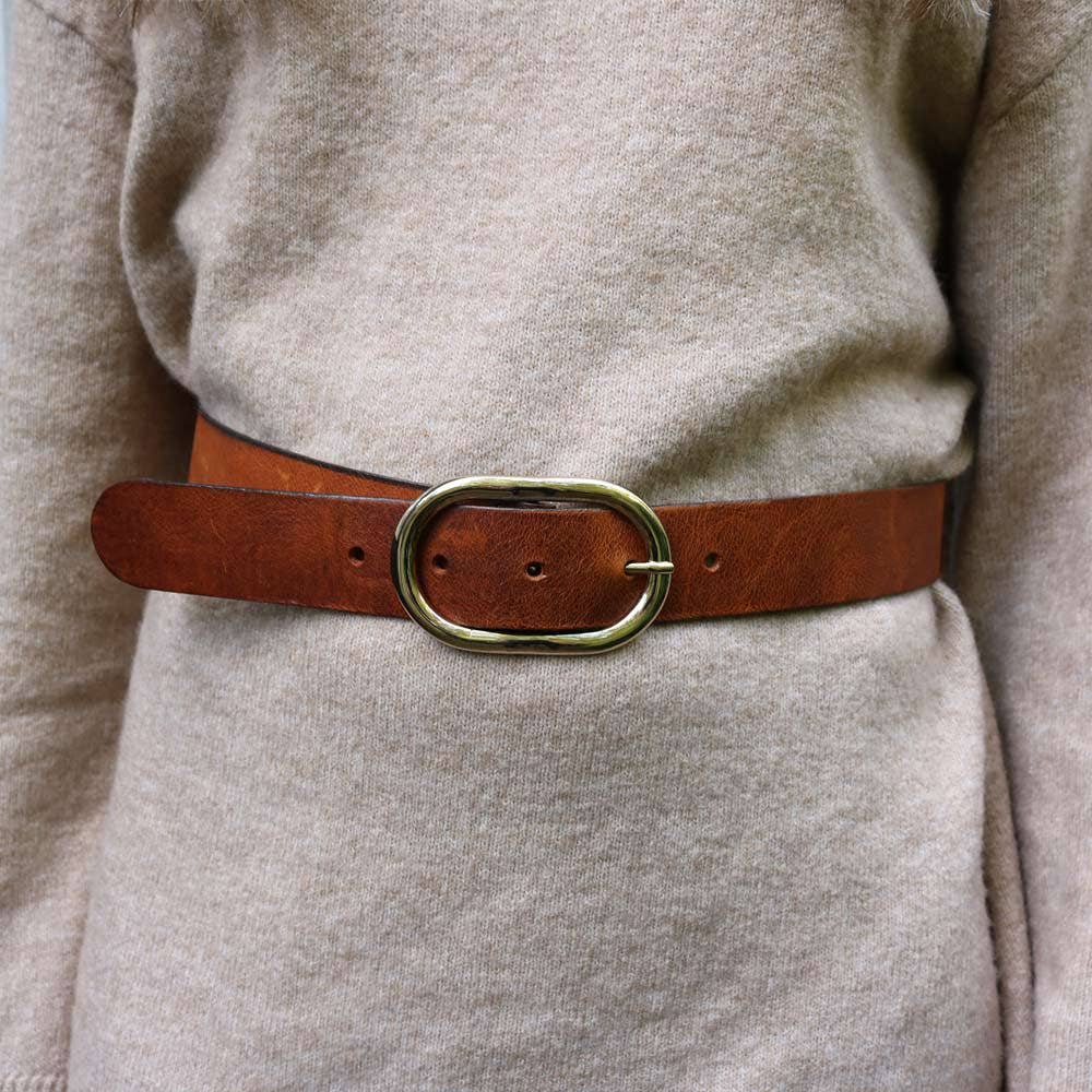 Daphne | Gold Oval Buckle Everyday Leather Belt Women: XS/S-80 / Cognac