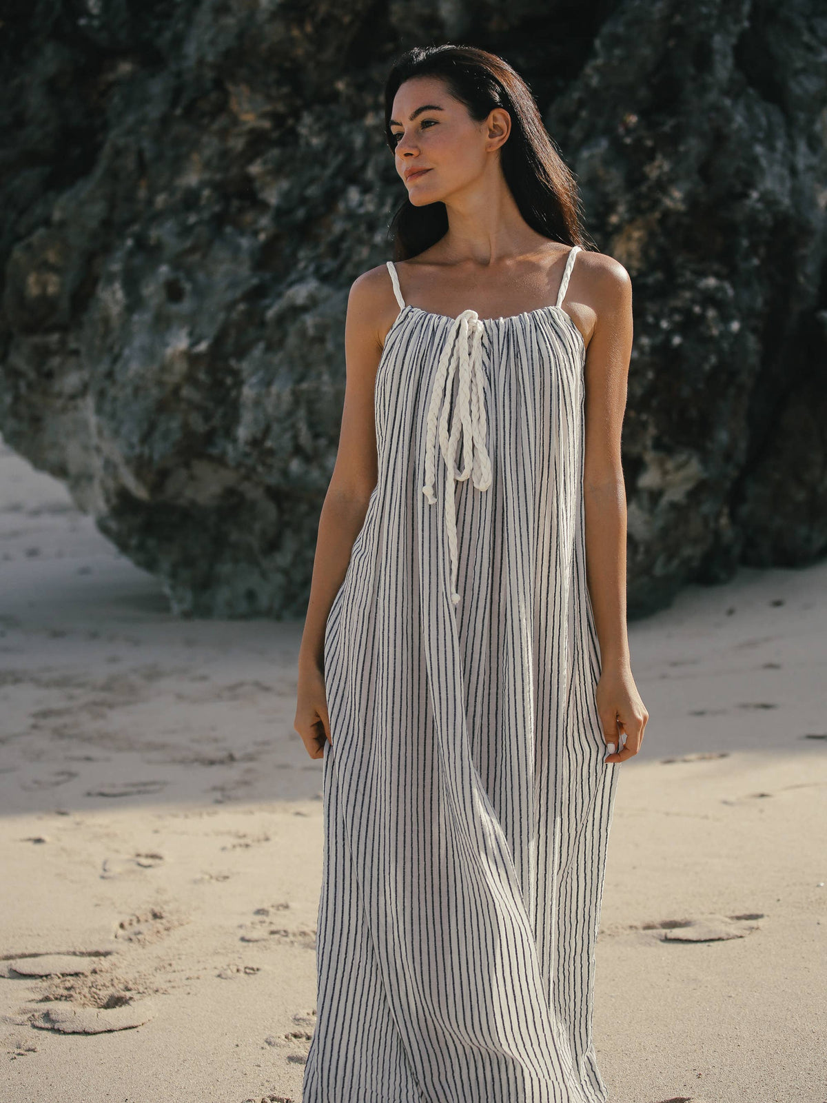 Breeze Beach Dress - Black Stripes: Black Stripes / One Size